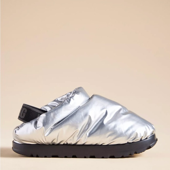 UGG Shoes - UGG Spaceslider Slipper 'Silver' NWOT size 5